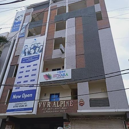 Isthara Vandrerhjem Bangalore Eksteriør bilde